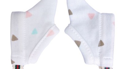 7개월 아기 손빨기 방지? 효과 짱인 제품 솔직 후기!